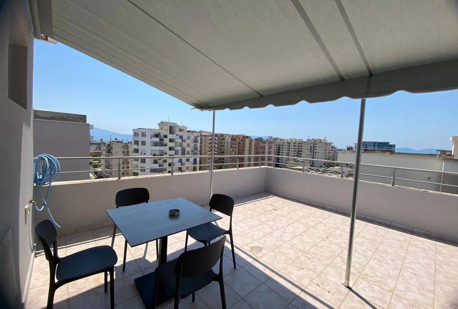 Margi Rooftop Apartments Vlorë 0*,